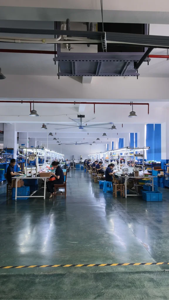 Production workshop with parallel appliance assembly workstations